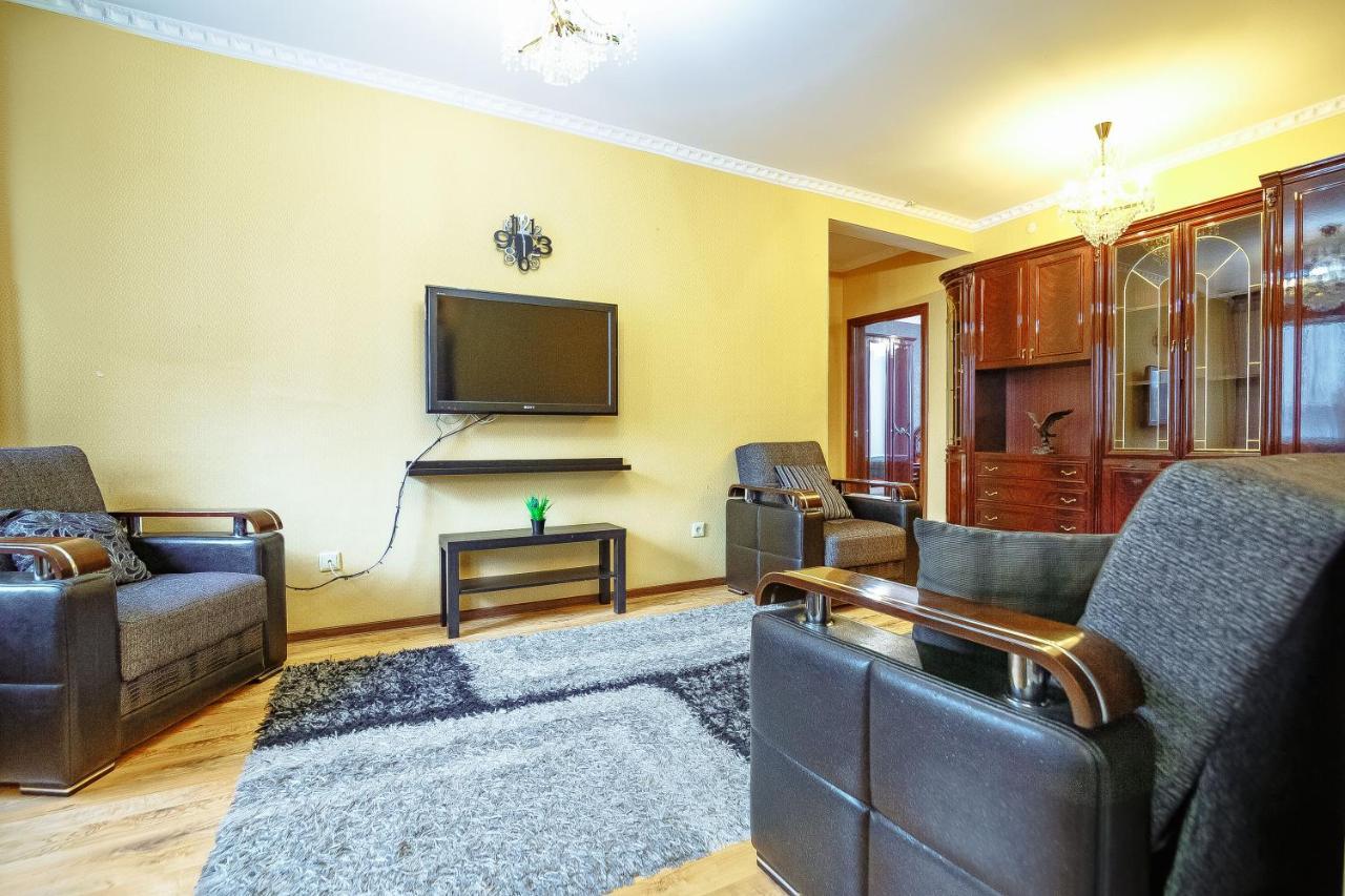Two Bedroom Apartment On Syganak Street 64-1 Asztana Kültér fotó