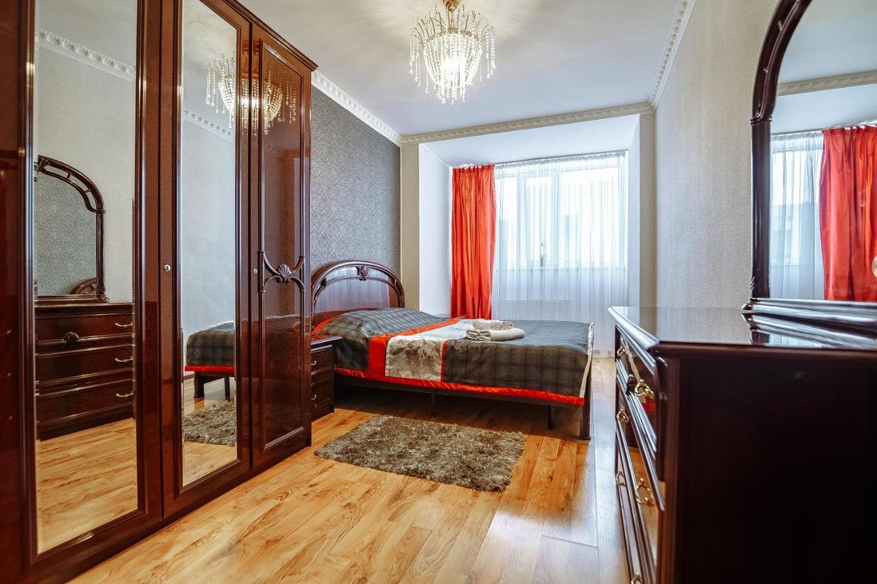 Two Bedroom Apartment On Syganak Street 64-1 Asztana Kültér fotó